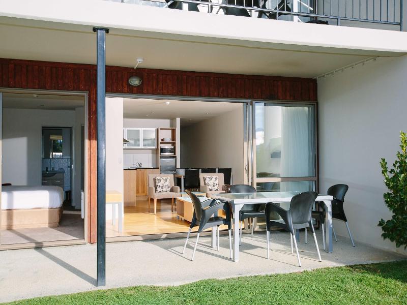 Oakridge Resort Wanaka image