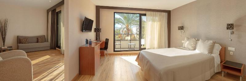 Bed room