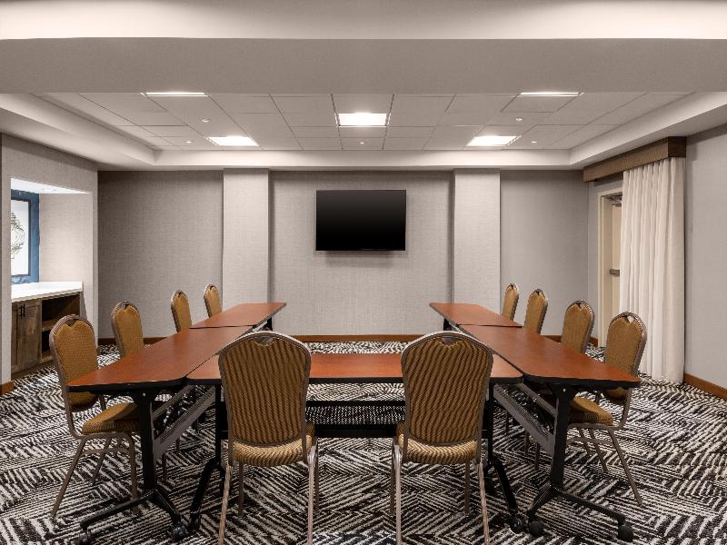 Hyatt Place Sterling Dulles Arprt N image