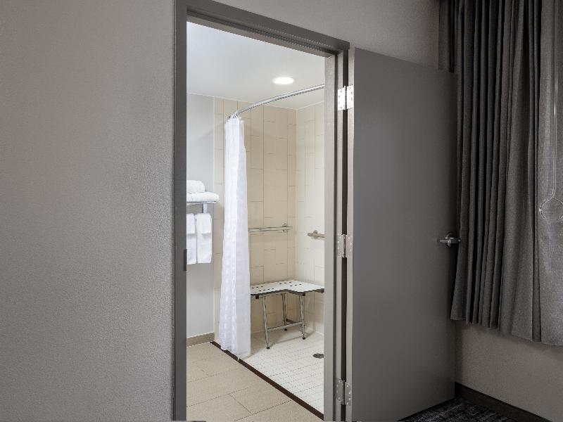 Hyatt Place Sterling Dulles Arprt N image