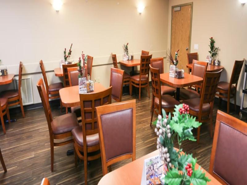 Prairie Crest Calgary Airport by IHG image