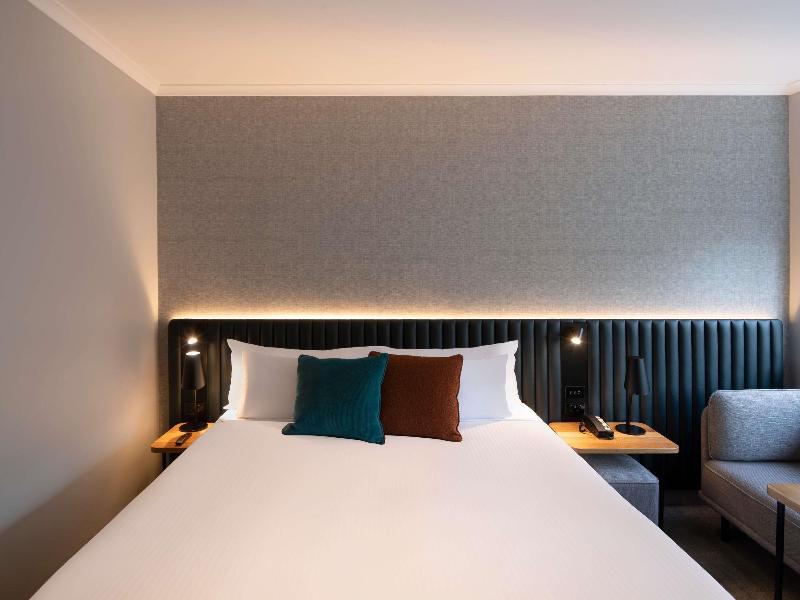 Novotel Sydney City Centre image