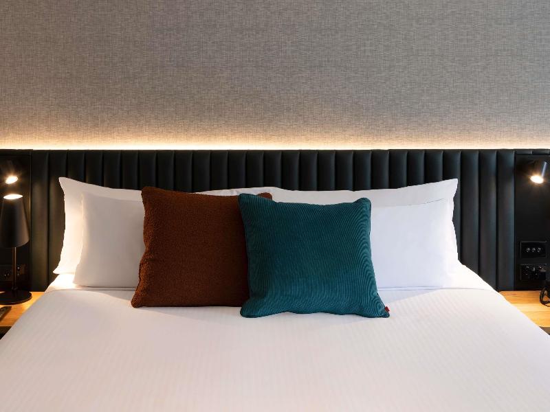 Novotel Sydney City Centre image
