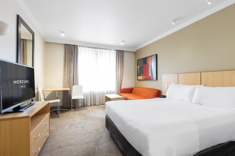 Mercure Brisbane Garden City image