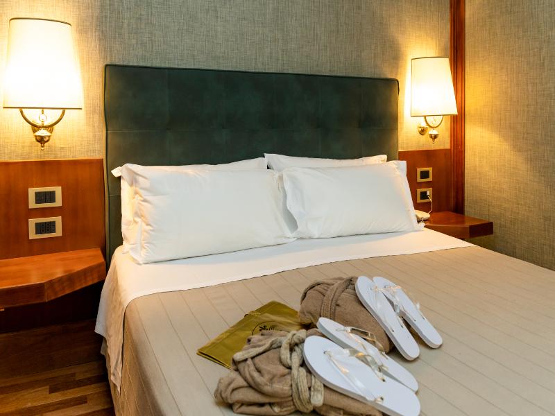Grand Hotel Duca d'Este image