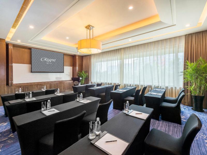 Regent Beijing image