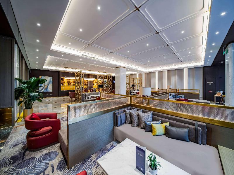 Howard Johnson Paragon Hotel Beijing image