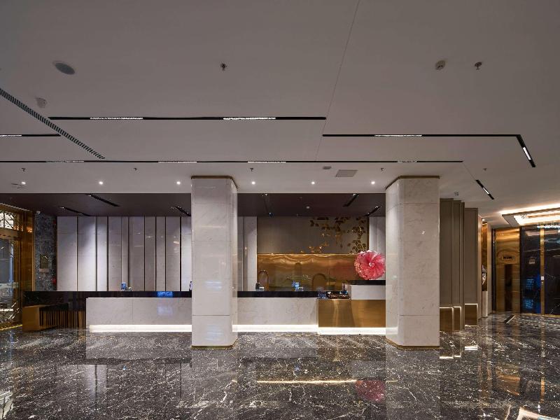 Howard Johnson Paragon Hotel Beijing image