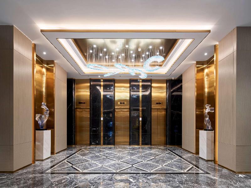 Howard Johnson Paragon Hotel Beijing image