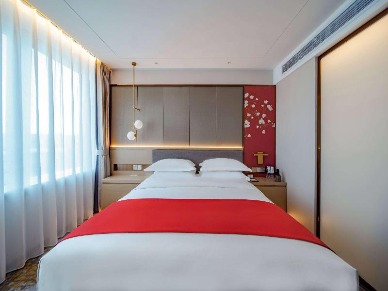 Howard Johnson Paragon Hotel Beijing image