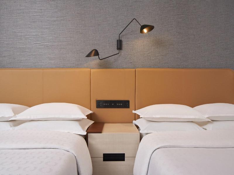 Club Suite, 1 Bedroom (2 Twin Beds)