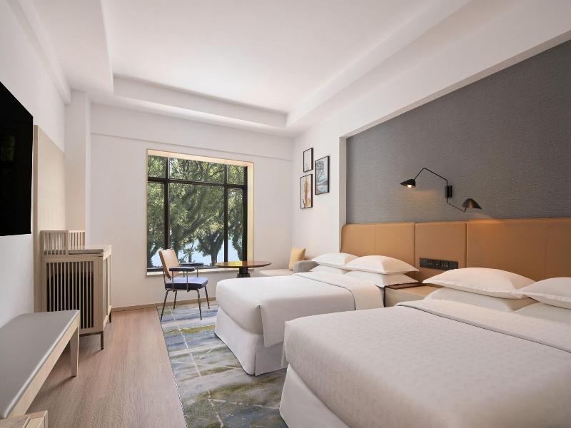 Club Room, 2 Twin Beds (2 Twin Beds)
