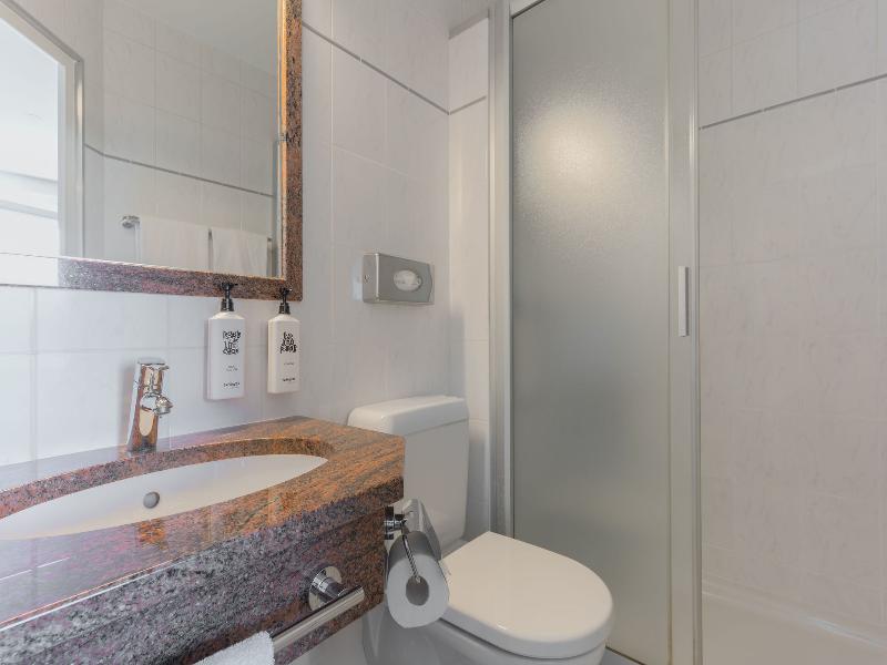 EVERNESS Hotel & Resort image