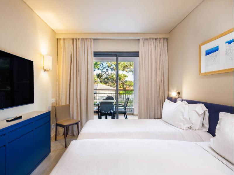 Hilton Vilamoura As Cascatas Golf Resort & Spa image