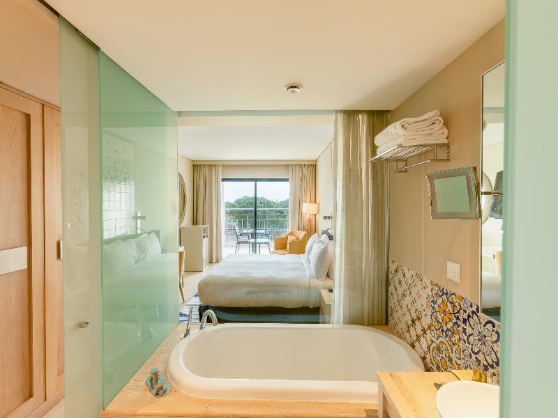 Hilton Vilamoura As Cascatas Golf Resort & Spa image