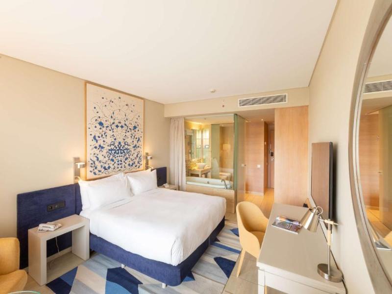 Hilton Vilamoura As Cascatas Golf Resort & Spa image