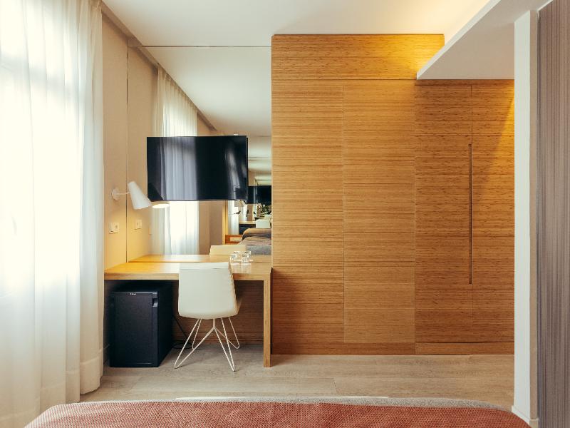 Park Hotel Barcelona image