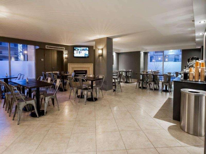 Hotel Faubourg Montreal image