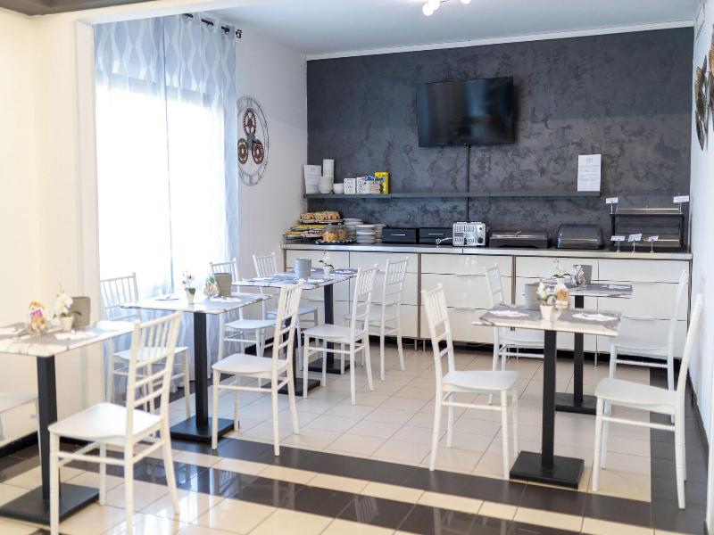 Ayri Hotel image