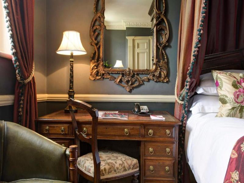 The Gore London - Starhotels Collezione image