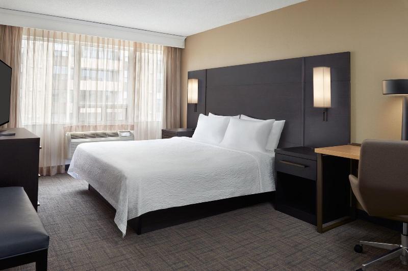 Residence Inn London Downtown image