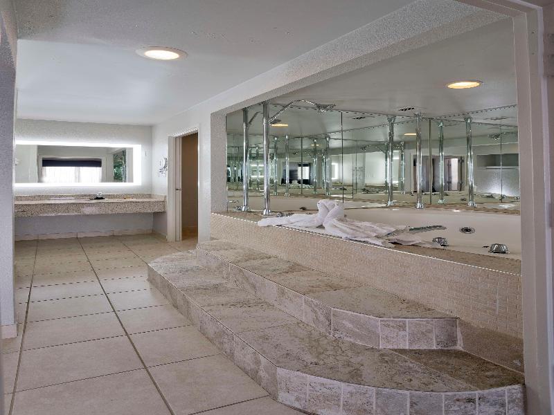 Best Western Plus Hotel & Conference Center image