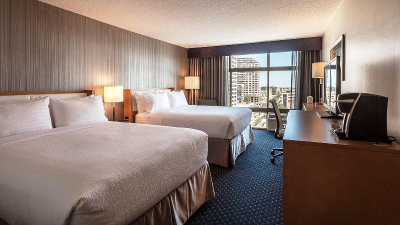 Holiday Inn Chicago North-Evanston photo 19