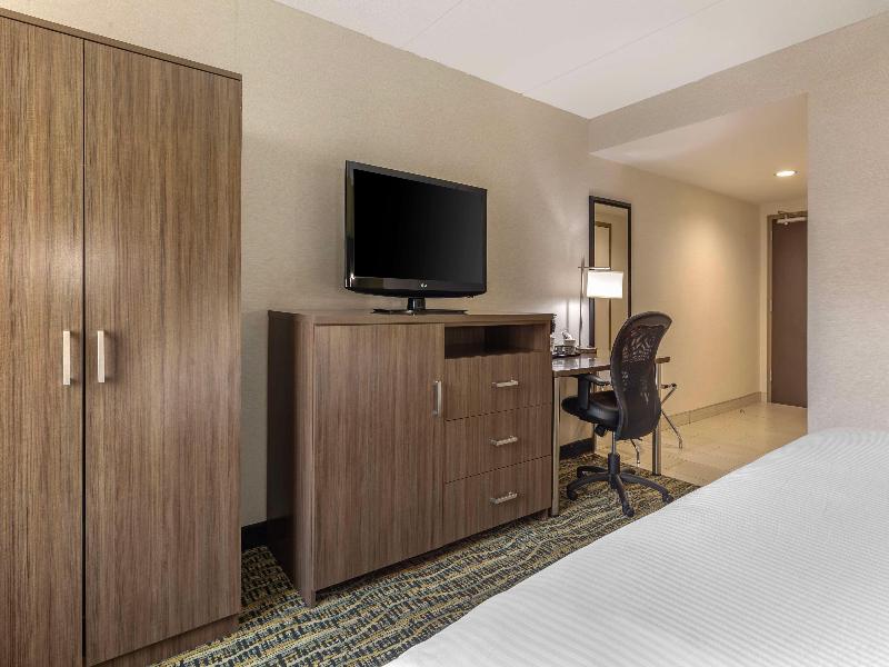 Best Western Plus New Englander image