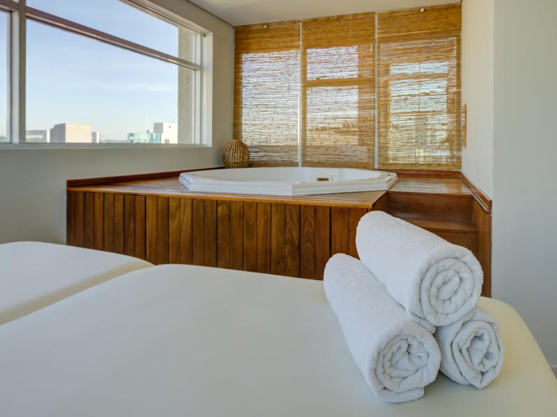 Park Inn by Radisson Berrini image