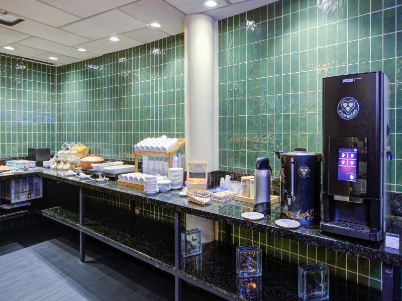 Park Inn by Radisson Berrini image