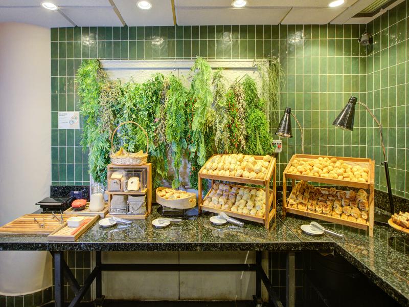 Park Inn by Radisson Berrini image