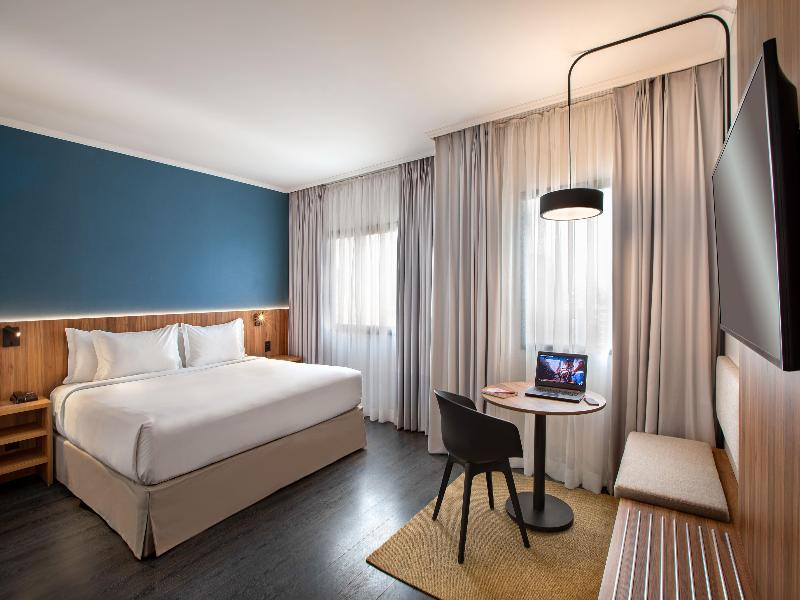 Room KING SIZE BED — photo 4