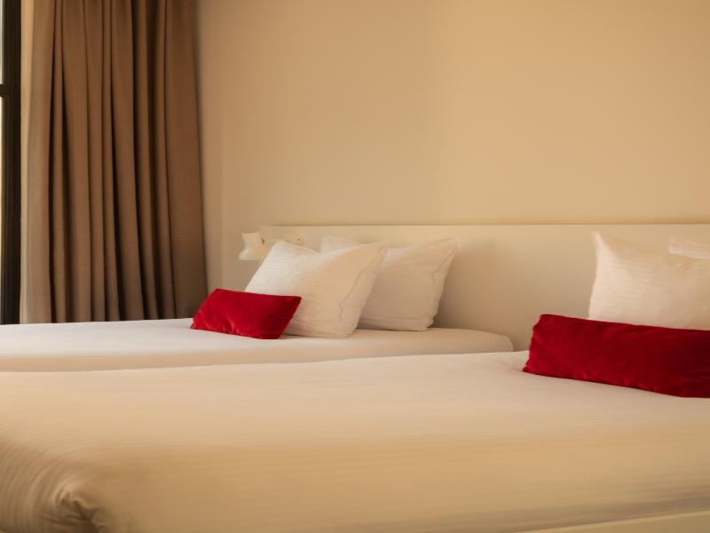 9Hotel Central image