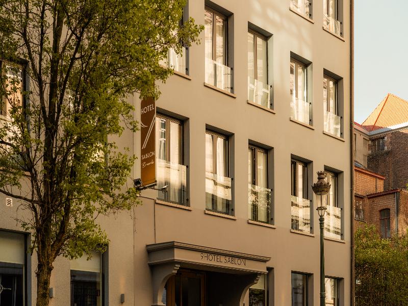 9Hotel Sablon image