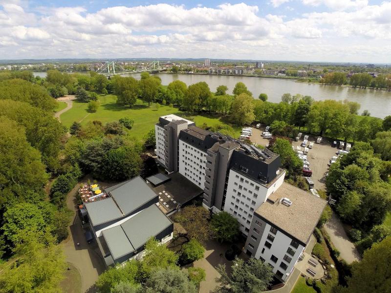 Jugendherberge Köln-Riehl - City Hostel image