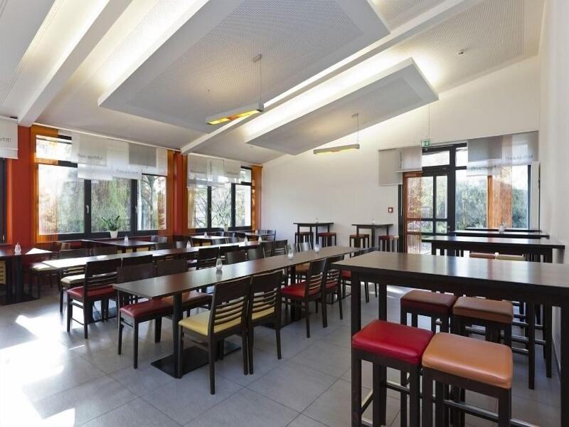 Jugendherberge Köln-Riehl - City Hostel image