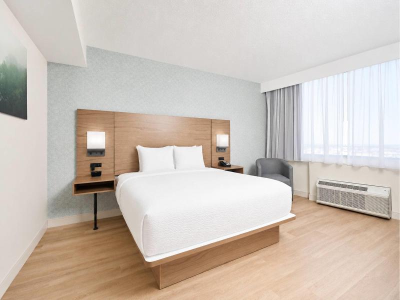 Radisson Hotel Winnipeg Downtown image