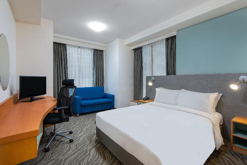 Holiday Inn Express Causeway Bay Hong Kong image
