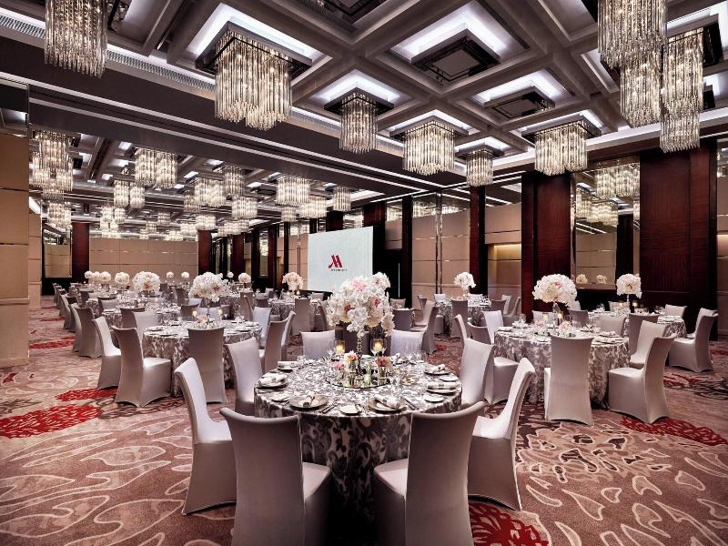 Hong Kong SkyCity Marriott hotel image
