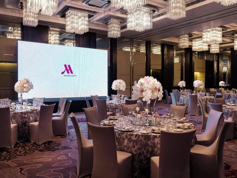 Hong Kong SkyCity Marriott hotel image
