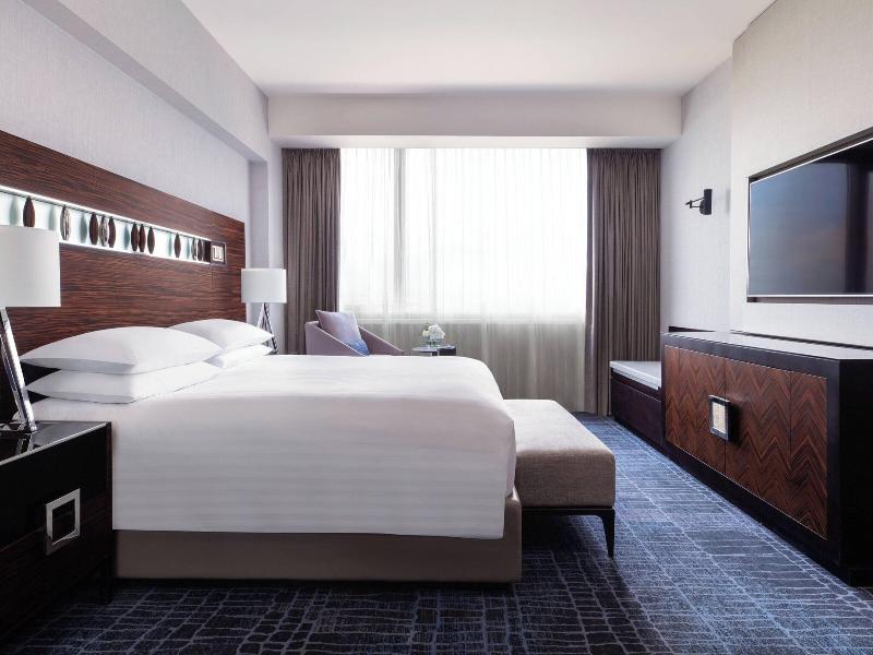 Hong Kong SkyCity Marriott hotel image