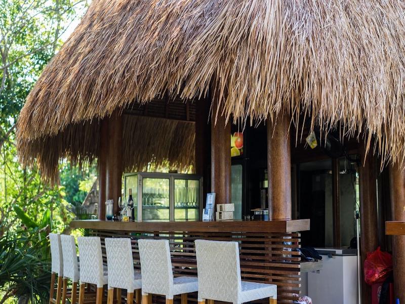 Nusa Lembongan Resort image