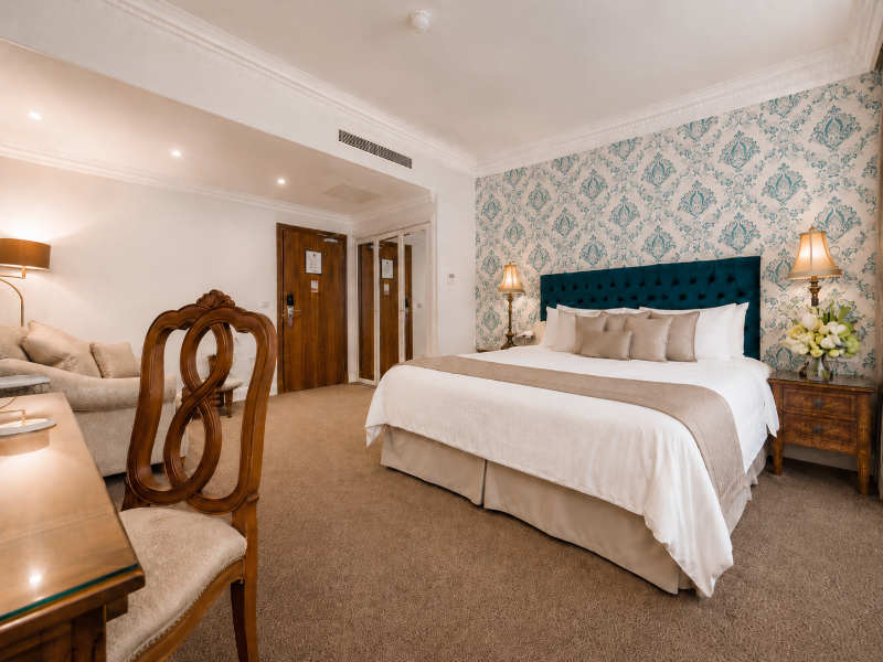 Ashburn Hotel image