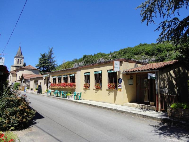 Hôtel Restaurant Les Falaises image