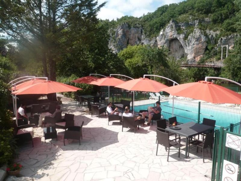 Hôtel Restaurant Les Falaises image