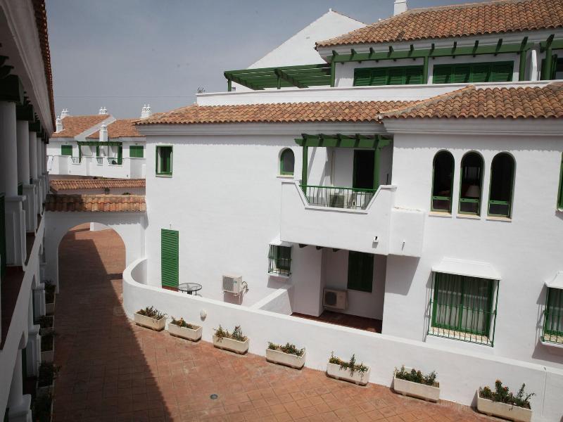 Hotel Apartamentos Manilva Sun image