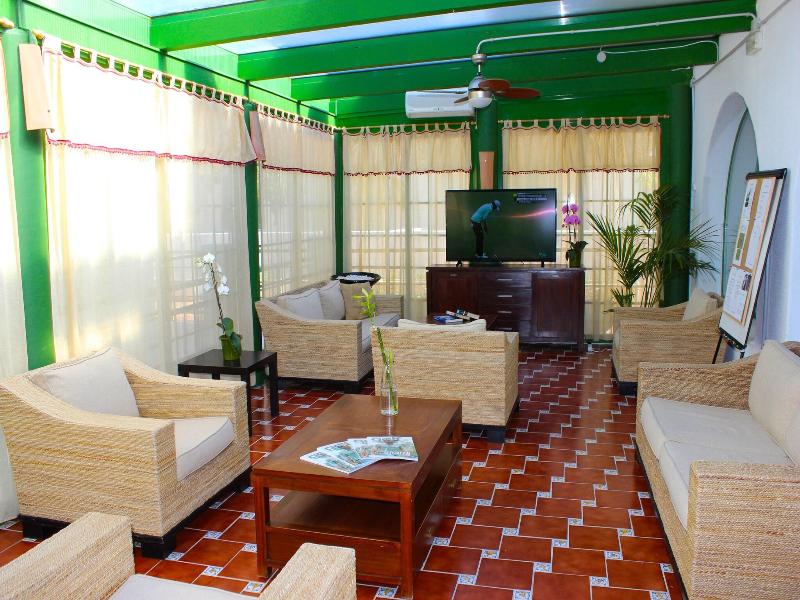 Hotel Apartamentos Manilva Sun image