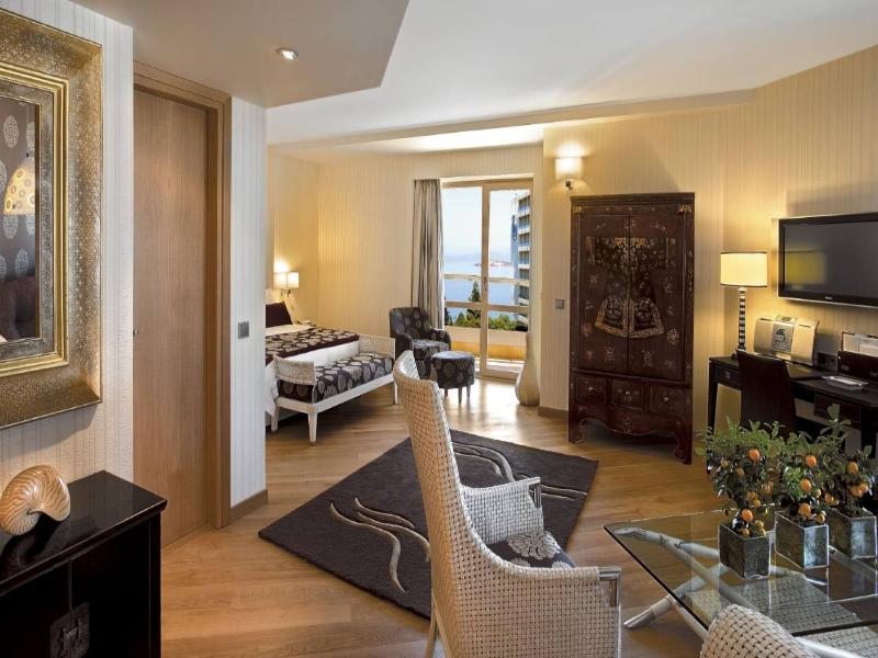 Divani Escape - Adults Only - image