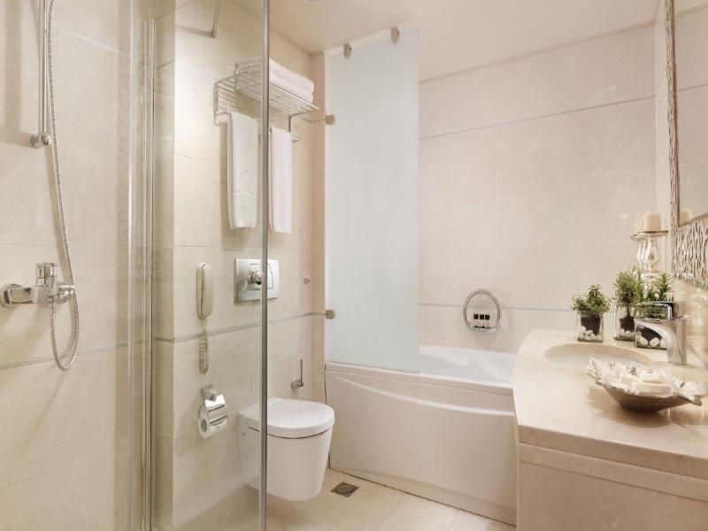 Divani Escape - Adults Only - image