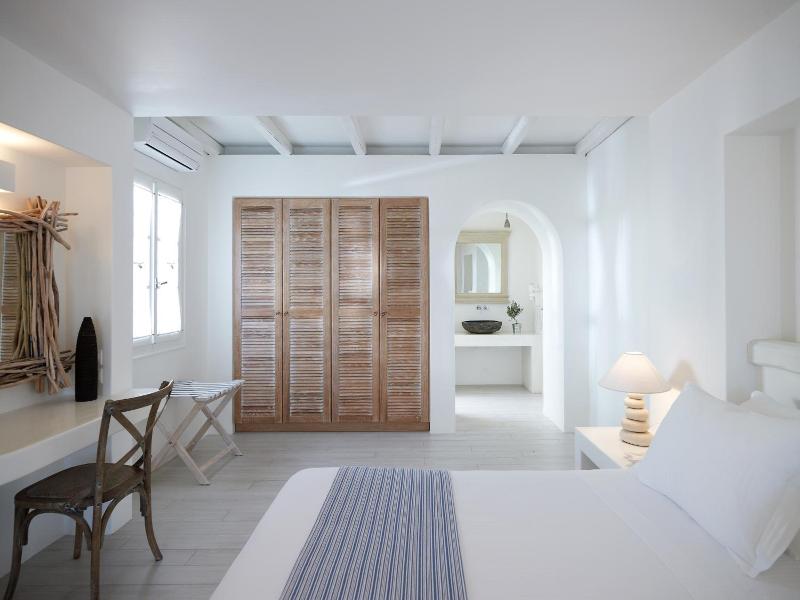 Villa Marandi Luxury Suites image